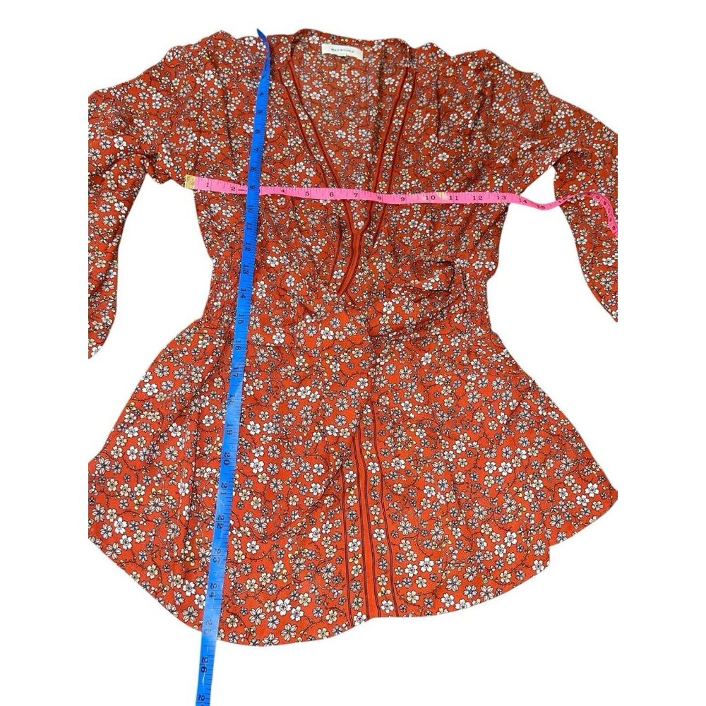 MAX STUDIO Women's Size Small Floral Tie Front Blouse - Picture 6 of 12